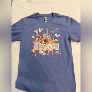 Threadfast adult small magical tshirt- new
